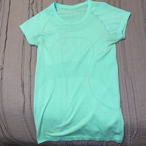 Lululemon Green T-Shirt